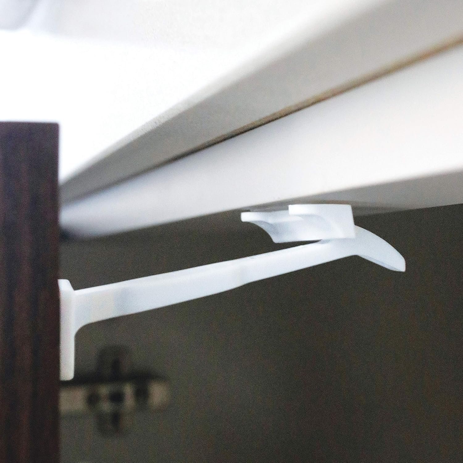 Little Chicks Baby Safety Cabinet and Drawer Locks -14 Pack of Latches – Model CK034